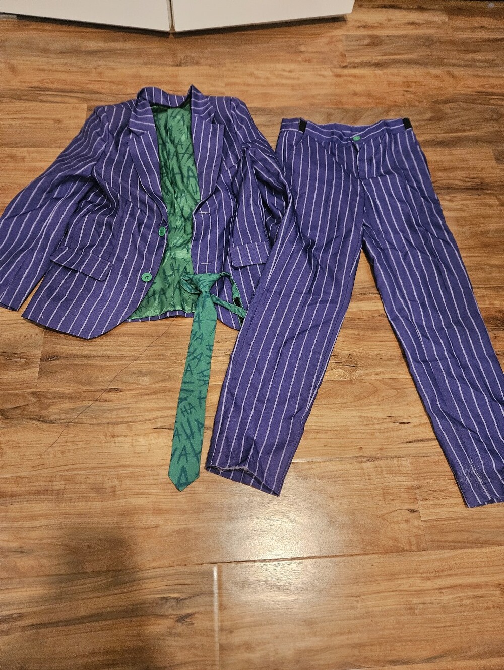 Spirit Of Halloween Joker Costume Purple Pinstripe Medium Child